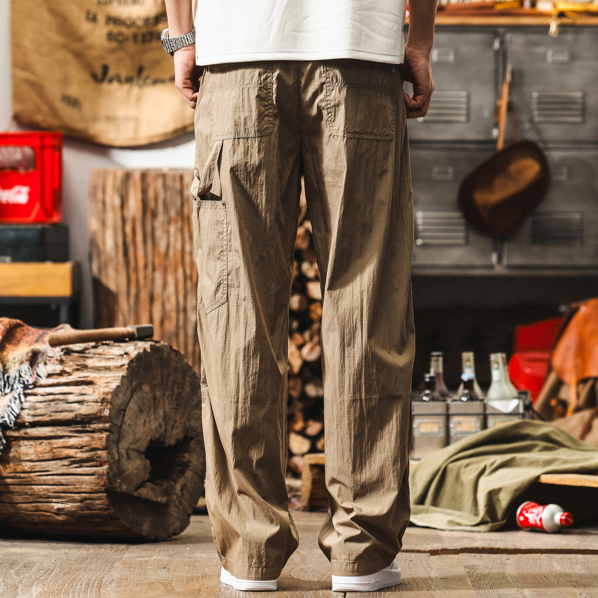 夏季薄款卡其色工裝褲子男直筒2025新款美式復古寬鬆闊腿休閒褲男