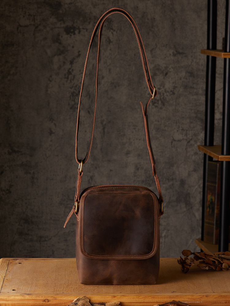 手工質感牛皮復古單肩包男士豎款瘋馬皮個性斜挎包真皮休閒男包潮