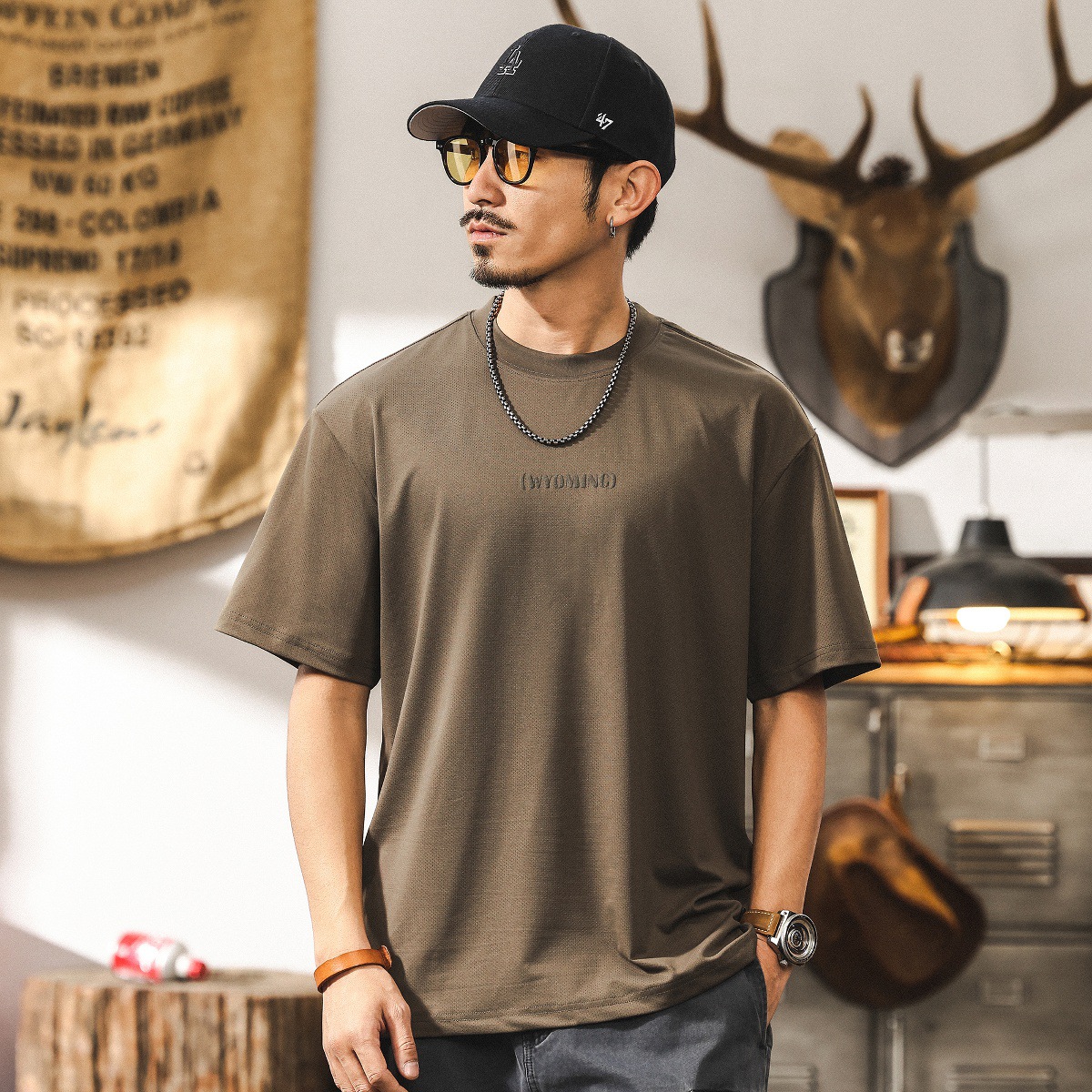 薄款透氣網眼涼感冰絲T恤男夏季短袖2025新款潮流寬鬆休閒上衣男