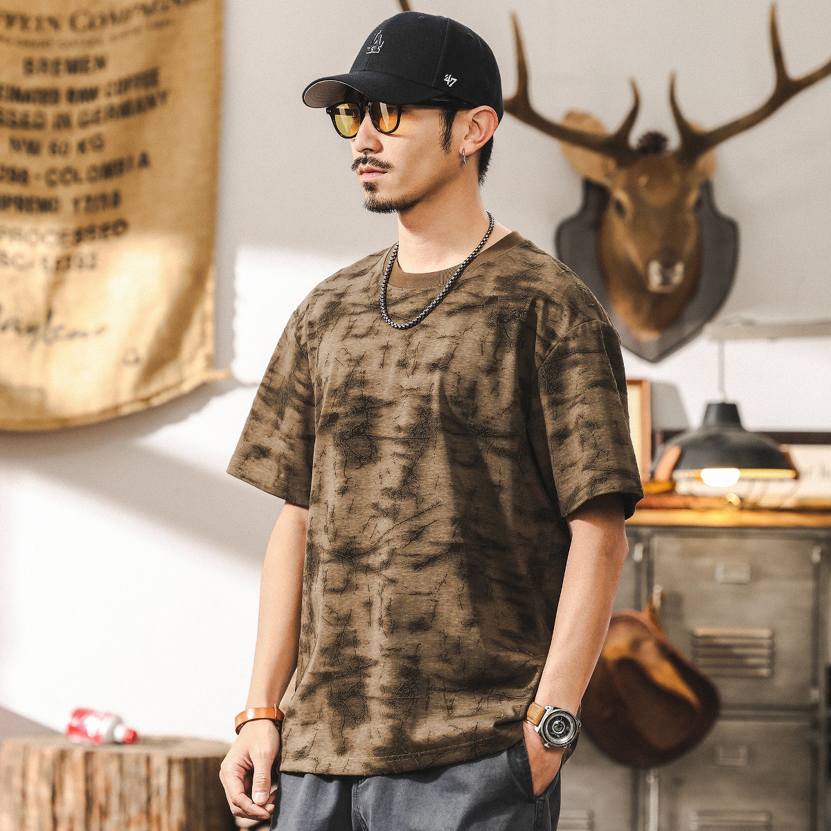 不規則植絨滿印T恤男夏季薄款短袖2025新款潮流美式復古體恤上衣T