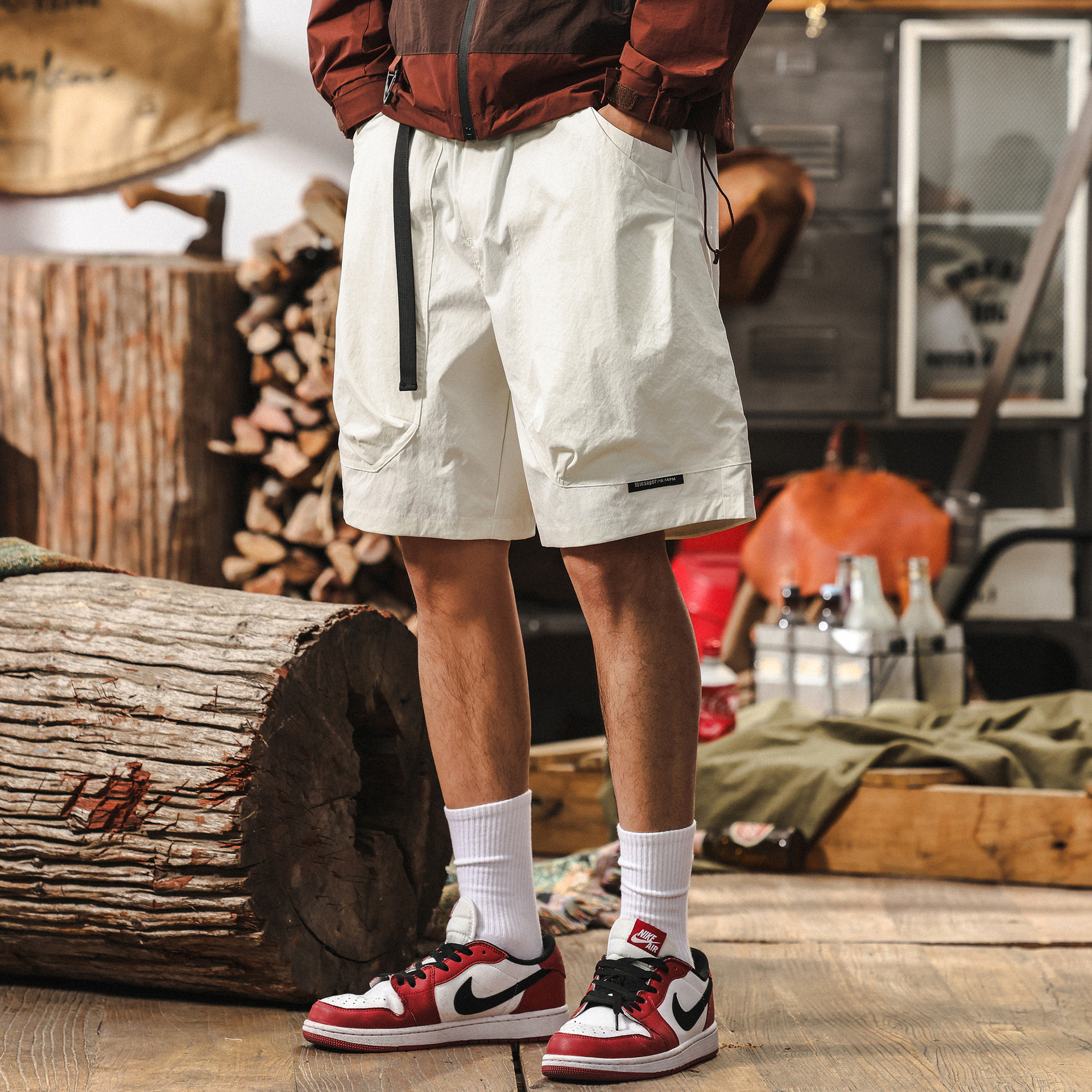 美式復古白色工裝短褲男夏季潮牌大口袋寬鬆機能戶外休閒五分褲男