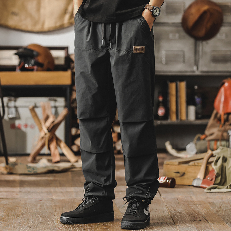 春季新款休閒褲子男潮牌痞帥寬鬆直筒男士工裝褲薄款傘兵衝鋒褲男