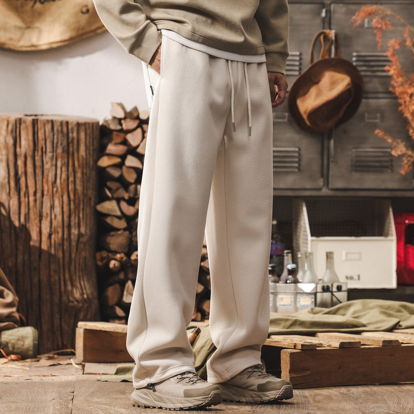 美式復古寬鬆垂感衛褲男重磅寬鬆2026新款直筒休閒褲簡約春季褲子