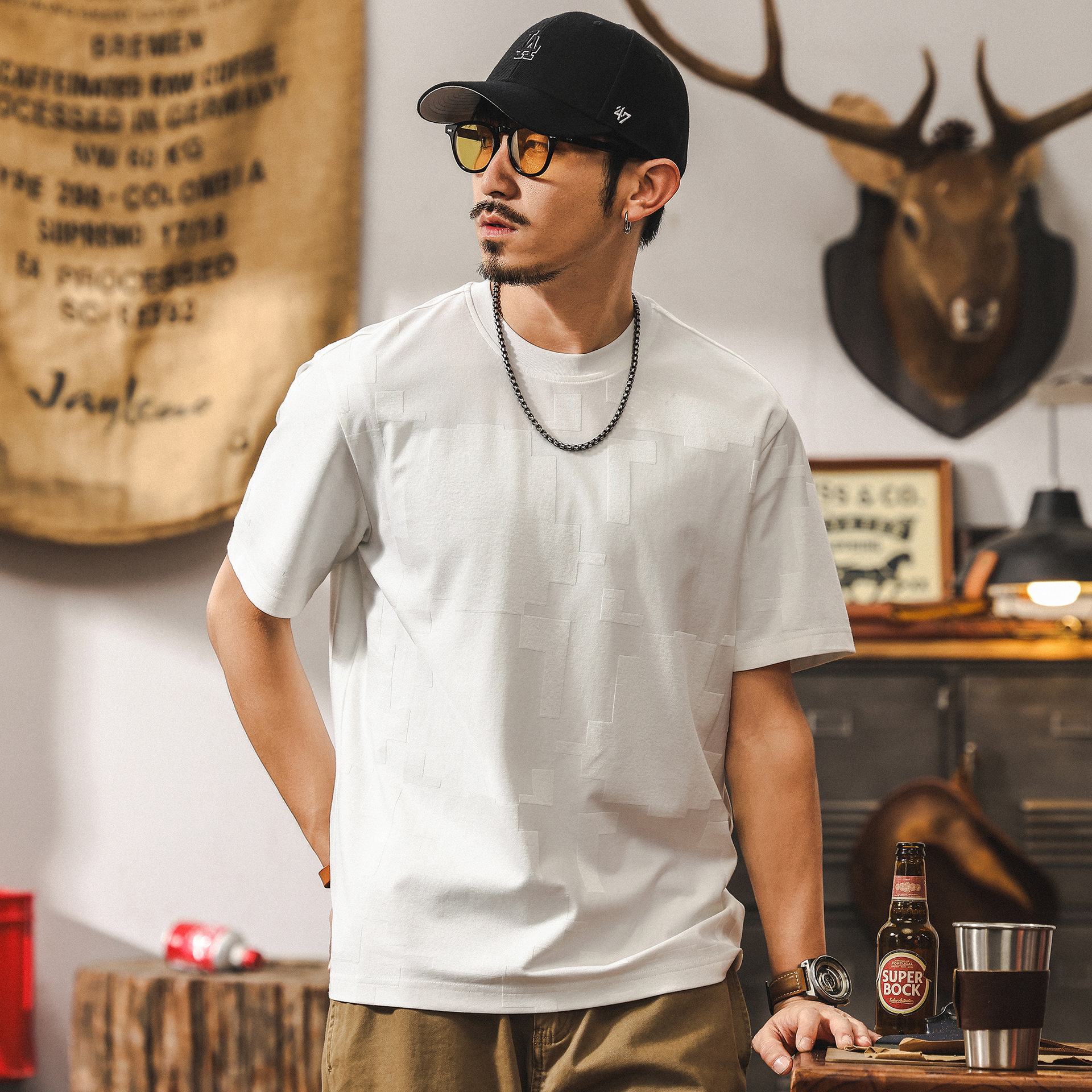 美式復古高級感提花白色T恤男夏季短袖2025新款寬鬆潮流男士上衣T