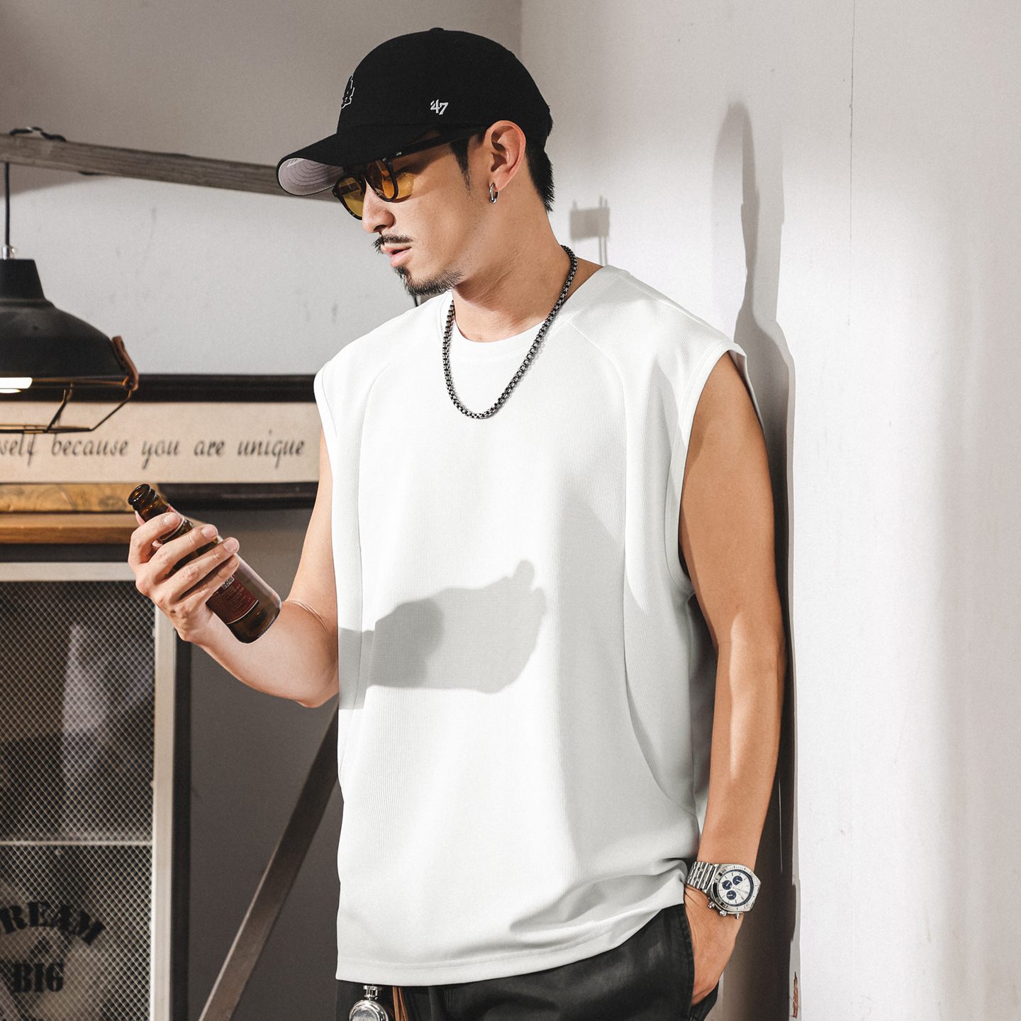 夏季涼感冰絲運動健身背心男2025新款潮牌寬鬆速幹t恤坎肩上衣潮