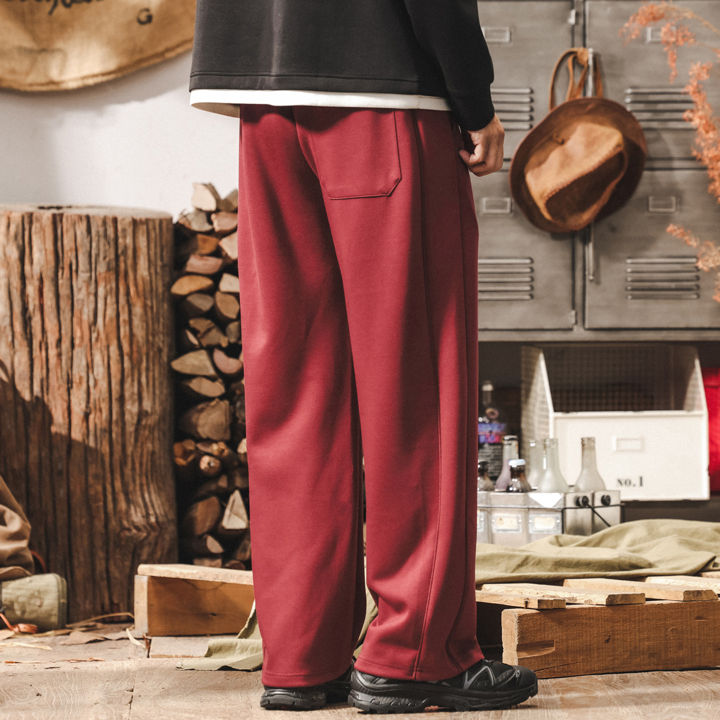 美式復古高級感酒紅色褲子男秋季新款簡約重磅寬鬆垂感休閒褲男款