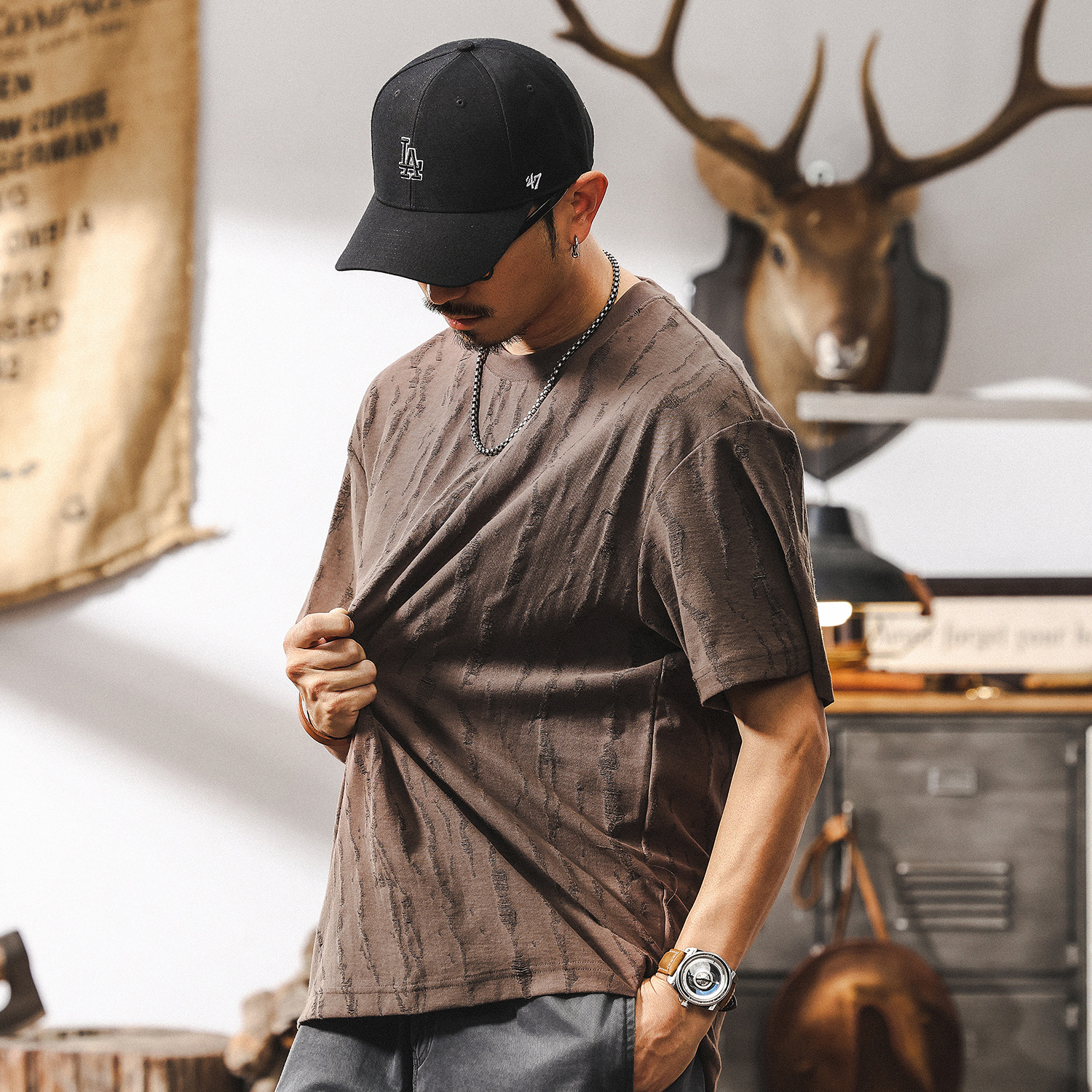 美式痞帥高級感T恤夏季短袖2025新款潮牌高端提花設計感男士上衣