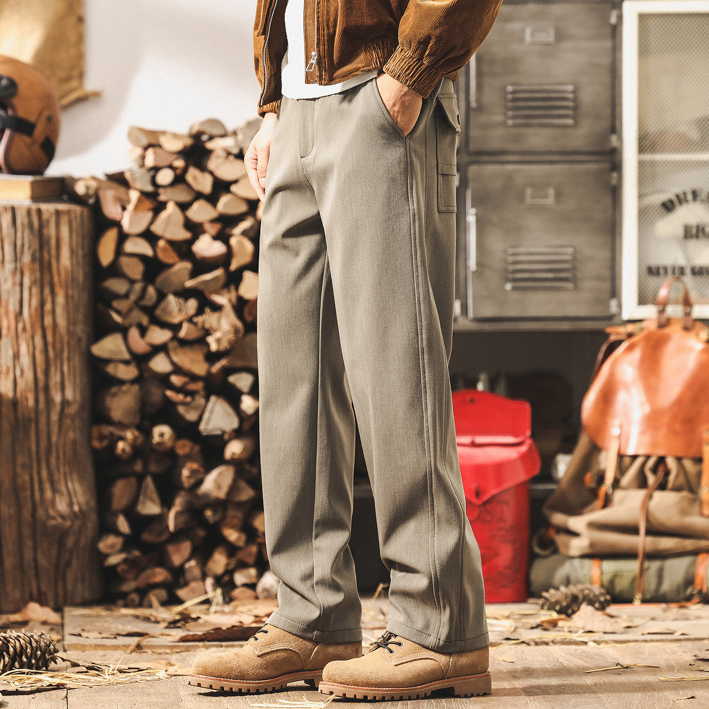 美式復古高級感抗皺卡其色工裝褲子男秋季新款寬鬆直筒男士休閒褲