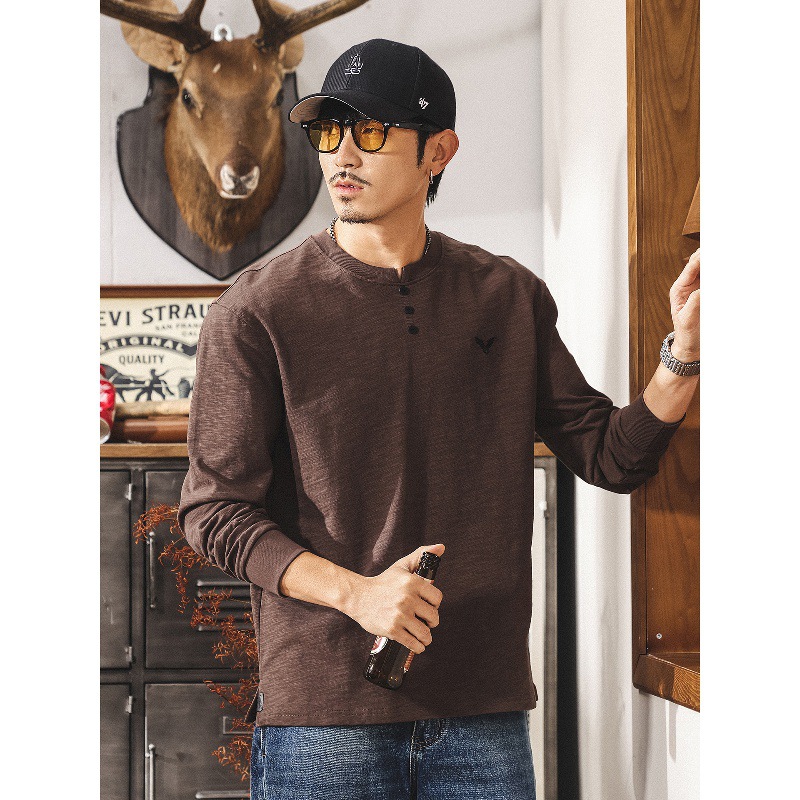 美式復古咖色亨利領長袖t恤男春秋新款寬鬆硬漢潮流男士上衣