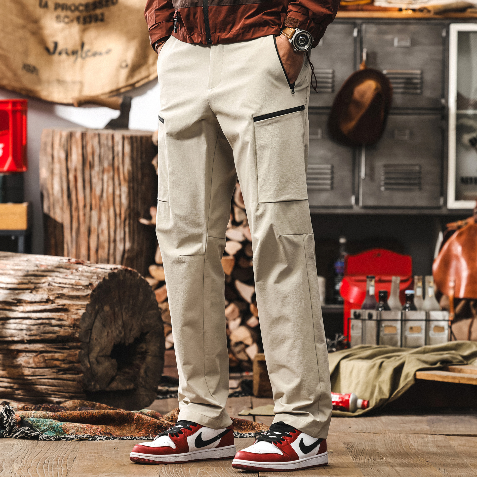 冰絲涼感薄款褲子男夏季直筒寬鬆長褲戶外徒步速幹衝鋒褲男休閒褲