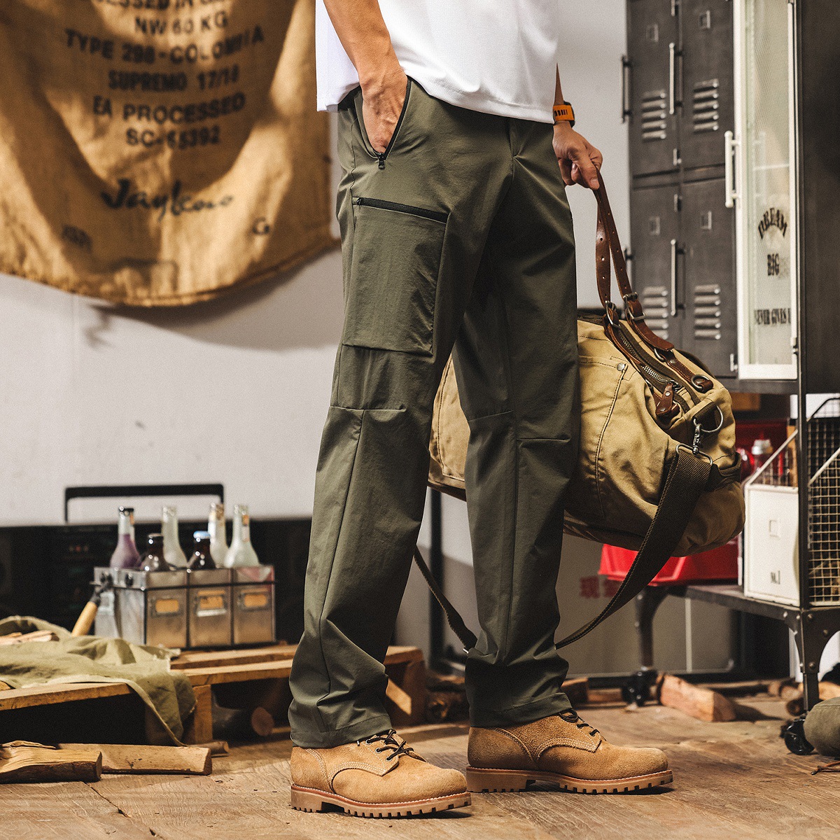 夏季戶外薄款男士休閒褲寬鬆冰絲涼感工裝褲子男潮牌直筒長褲