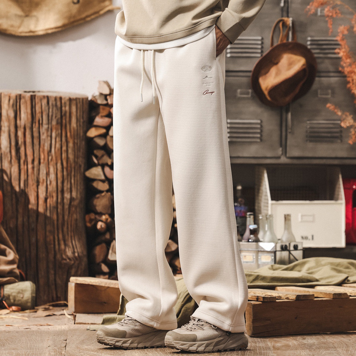 美式復古寬鬆垂感衛褲男重磅寬鬆2026新款直筒休閒褲簡約春季褲子