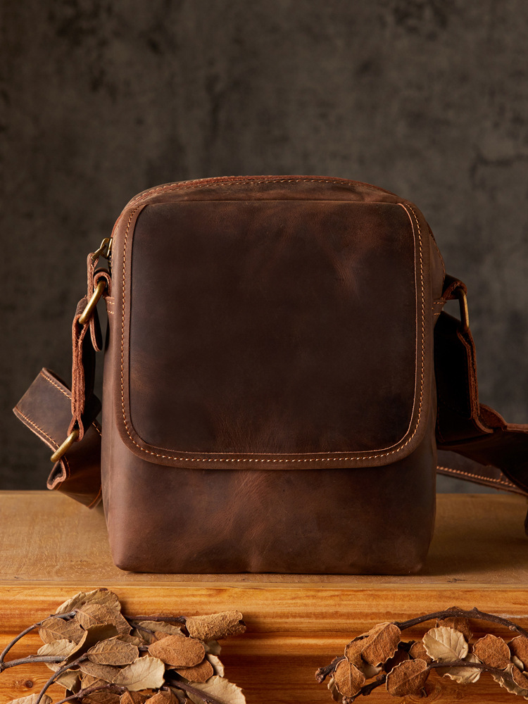 手工質感牛皮復古單肩包男士豎款瘋馬皮個性斜挎包真皮休閒男包潮