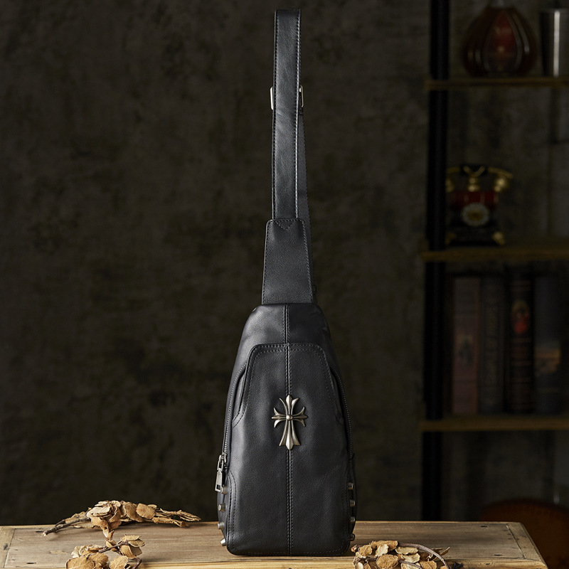 手工真皮胸包男潮牌个性多功能单肩斜挎包头层牛皮男士机车胸前包