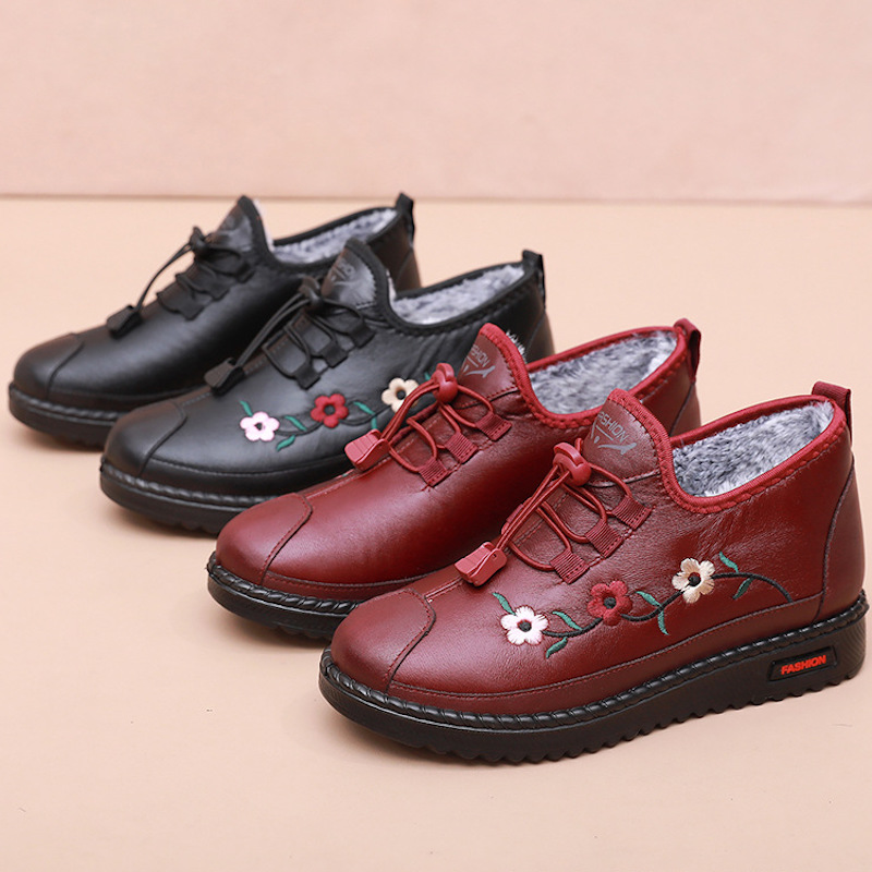 Women‘s Flower Embroidery Non-slip Winter Warm Shoes
