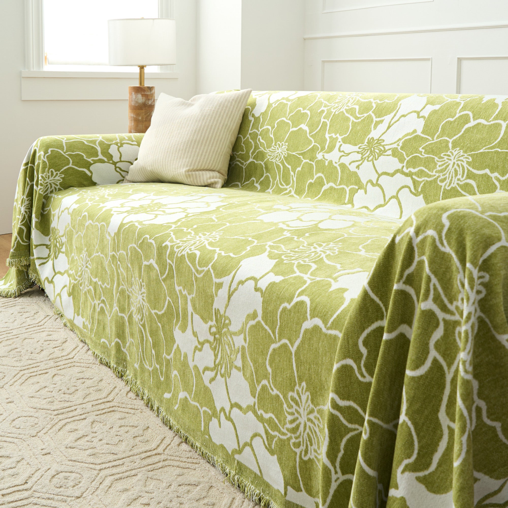 Spring Awakening: How to Transform Your Living Room with Sofa Covers (Without Breaking the Bank)-ENJOYHOMETECH