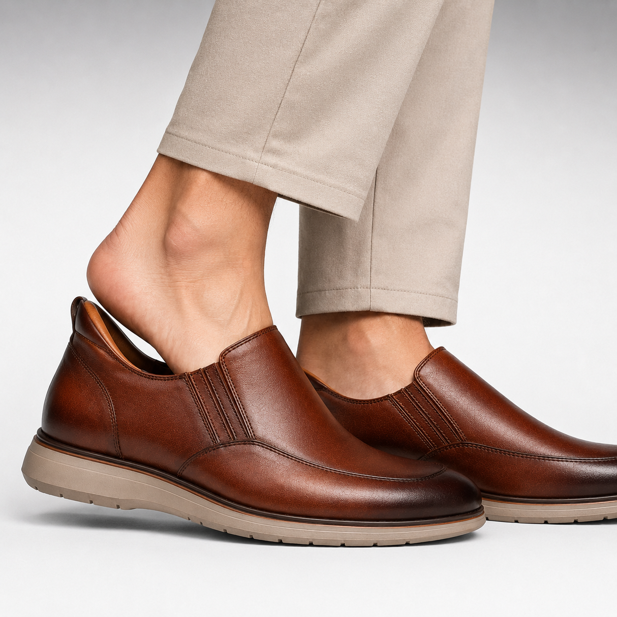 STEPREADY™ Hands-Free Genuine Leather Loafer