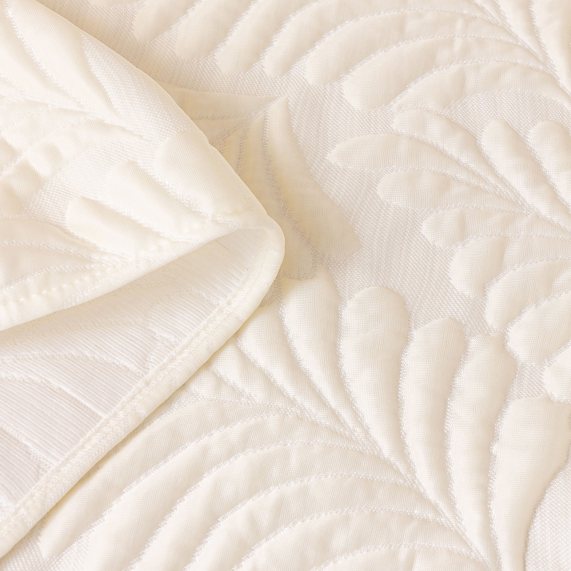 Leaf Imprint Bold Modern Multi-Color Pattern Soft Pet-Friendly Durable Sofa Cover – Minimalist Hassle-Free Throw Couch Protector