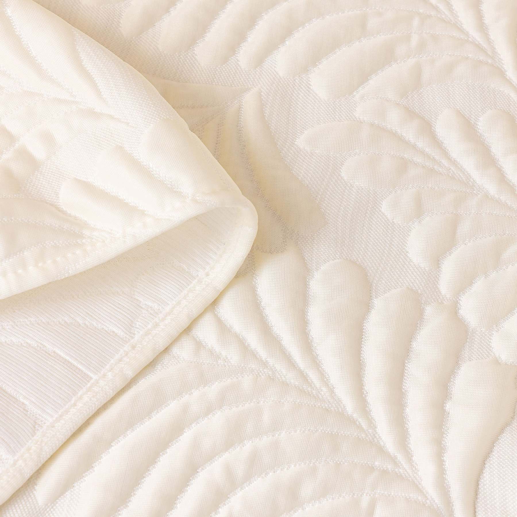 Leaf Imprint Bold Modern Multi-Color Pattern Soft Pet-Friendly Durable Sofa Cover – Minimalist Hassle-Free Throw Couch Protector