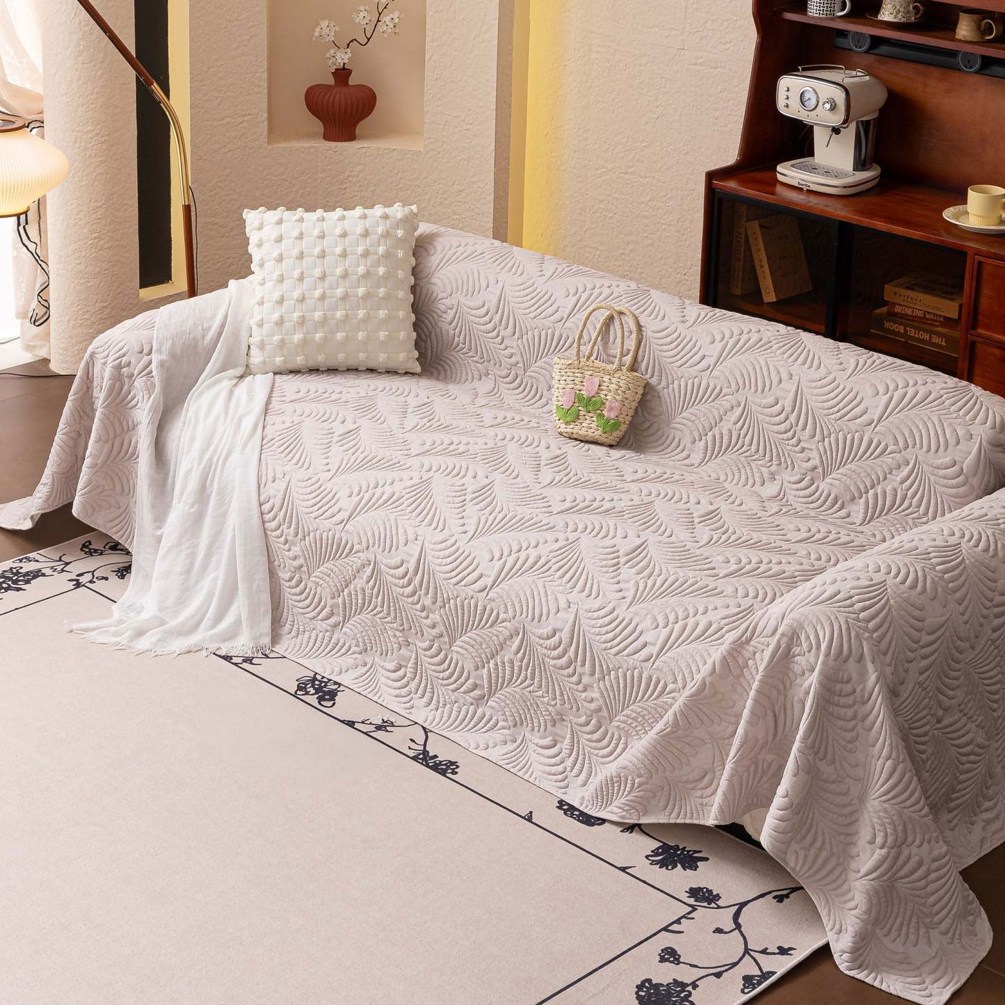 Leaf Imprint Bold Modern Multi-Color Pattern Soft Pet-Friendly Durable Sofa Cover – Minimalist Hassle-Free Throw Couch Protector