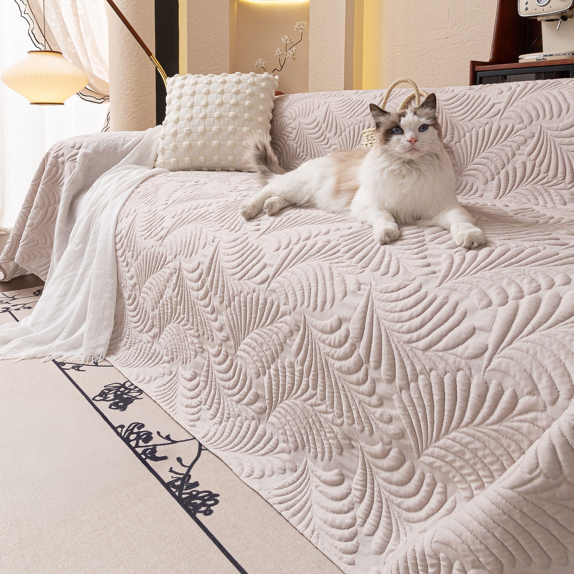 Leaf Imprint Bold Modern Multi-Color Pattern Soft Pet-Friendly Durable Sofa Cover – Minimalist Hassle-Free Throw Couch Protector