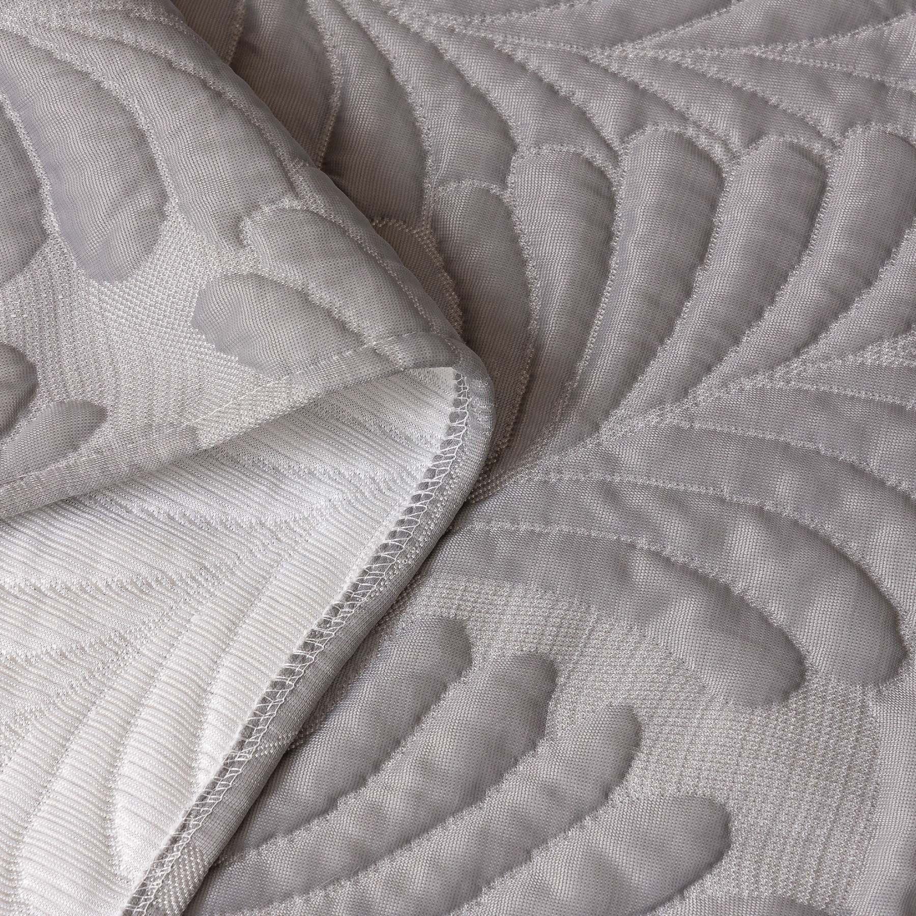 Leaf Imprint Bold Modern Multi-Color Pattern Soft Pet-Friendly Durable Sofa Cover – Minimalist Hassle-Free Throw Couch Protector