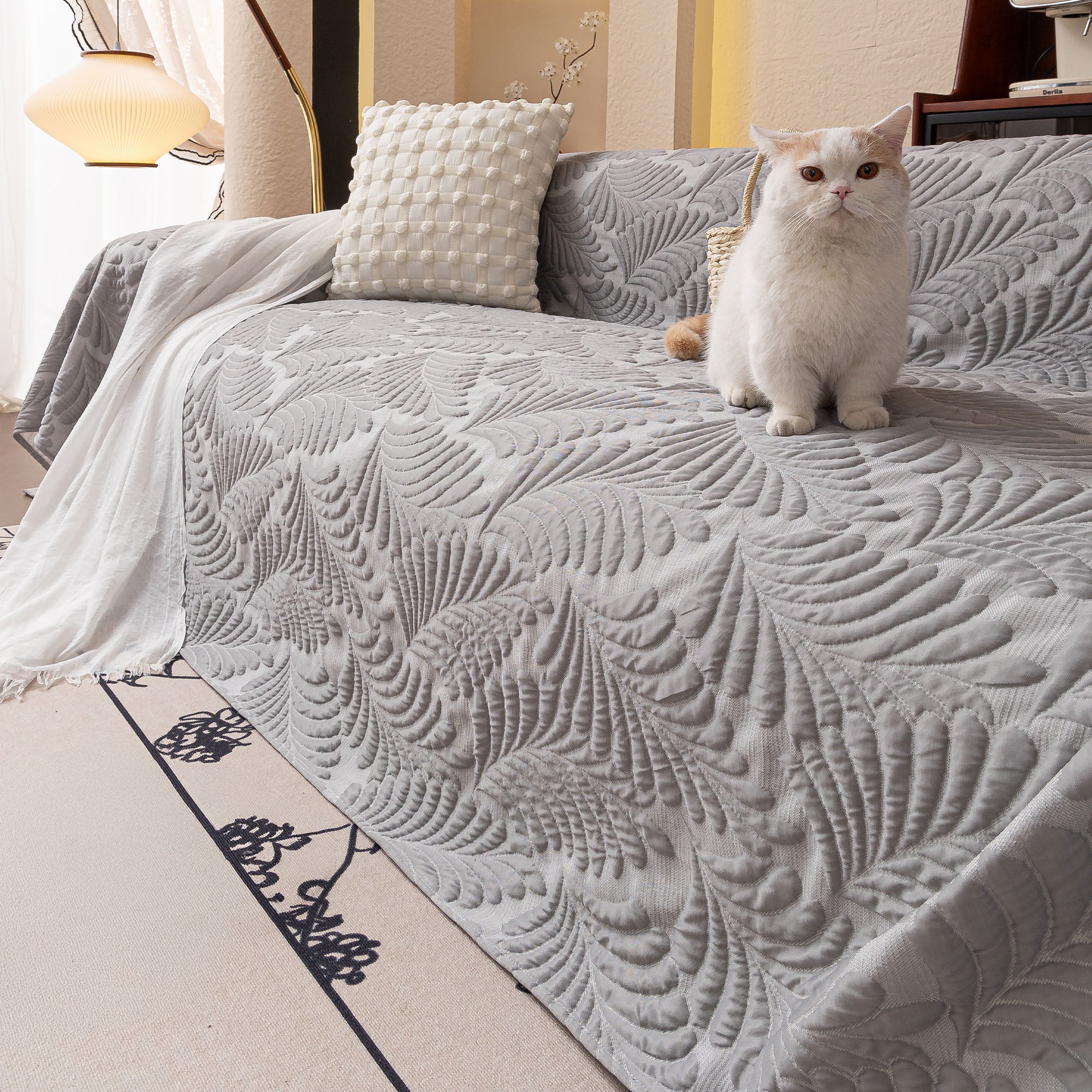 Leaf Imprint Bold Modern Multi-Color Pattern Soft Pet-Friendly Durable Sofa Cover – Minimalist Hassle-Free Throw Couch Protector