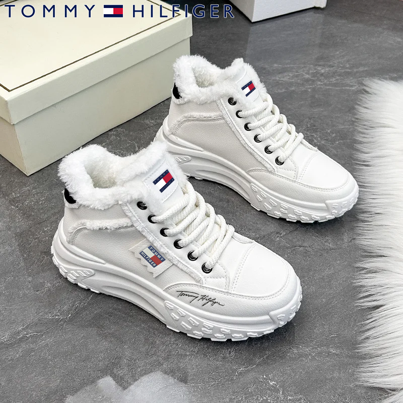 Ocieplane botki zimowe damskie Tommy Hilfiger® 2023 to wygodne, antypoślizgowe buty na co dzień