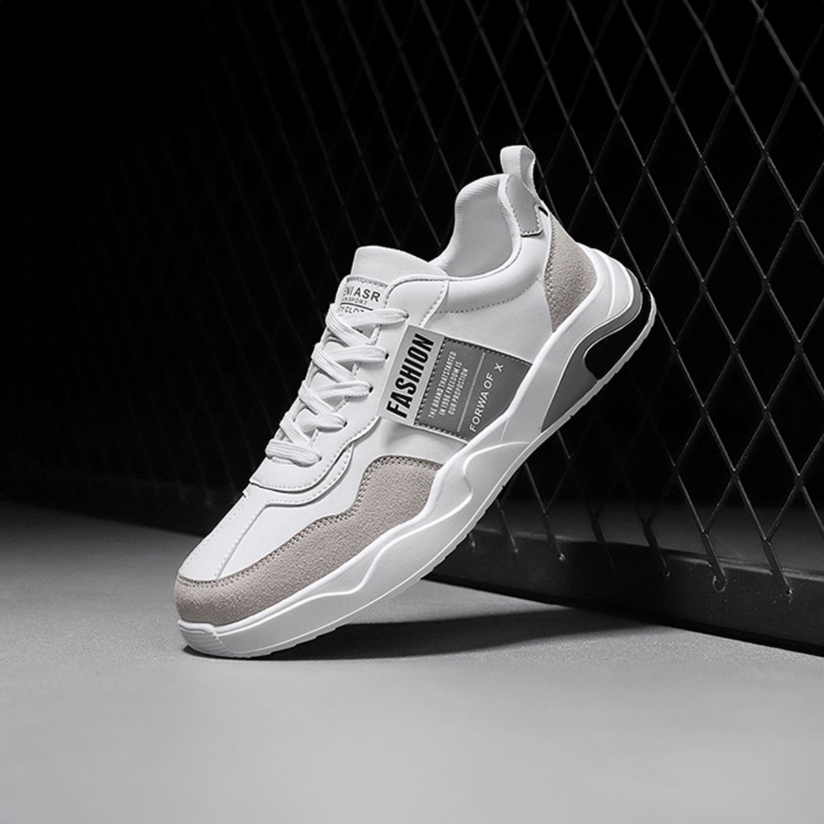 Versatile and Trendy White Sneakers - Casual Sporty Skate Shoes-grey