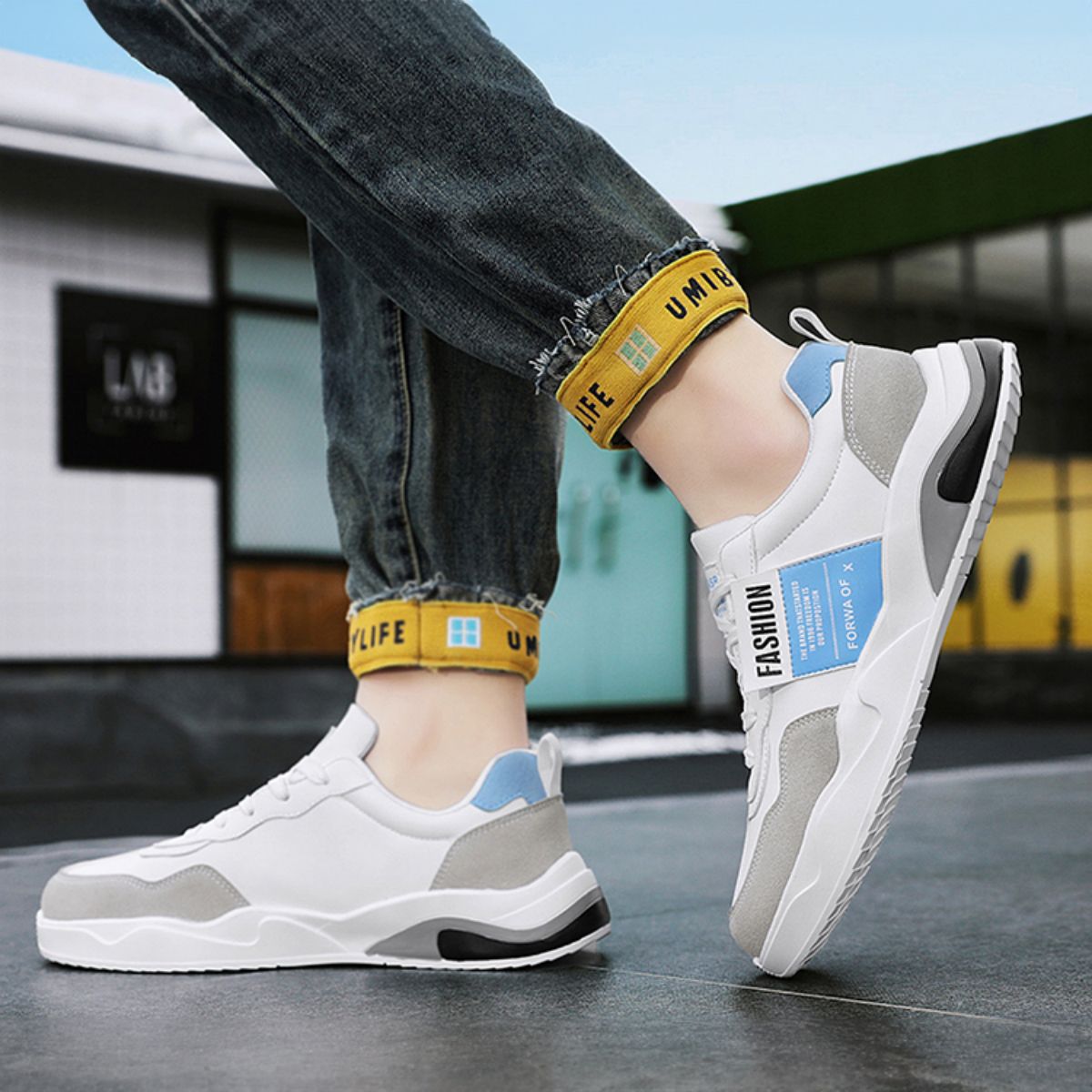 Versatile and Trendy White Sneakers - Casual Sporty Skate Shoes-blue