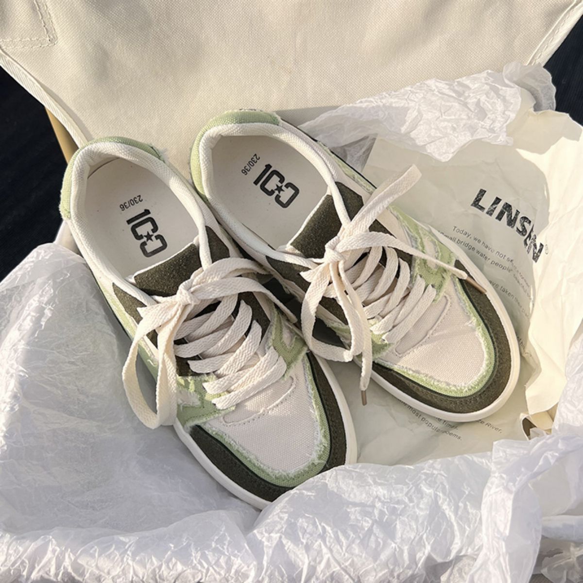 Canvas shoes, small white shoes, versatile casual sports board shoes