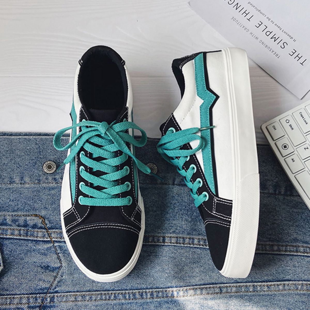Canvas Skate Shoes for Men - Versatile Casual White Sneakers-green