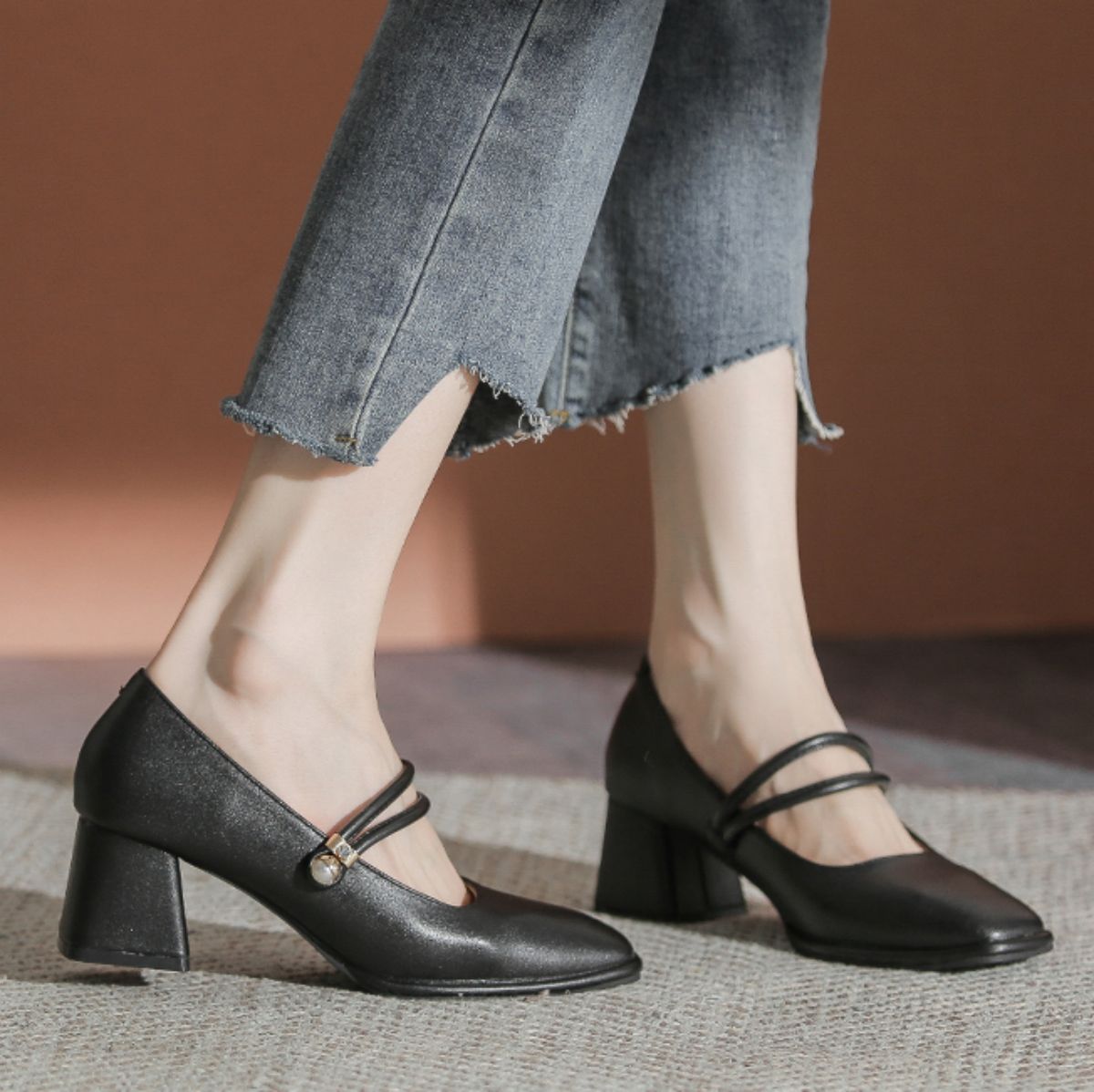 Chunky Heel Versatile Retro Style Square Toe High Heeled Mary Jane Shoes - Classic and Fashionable