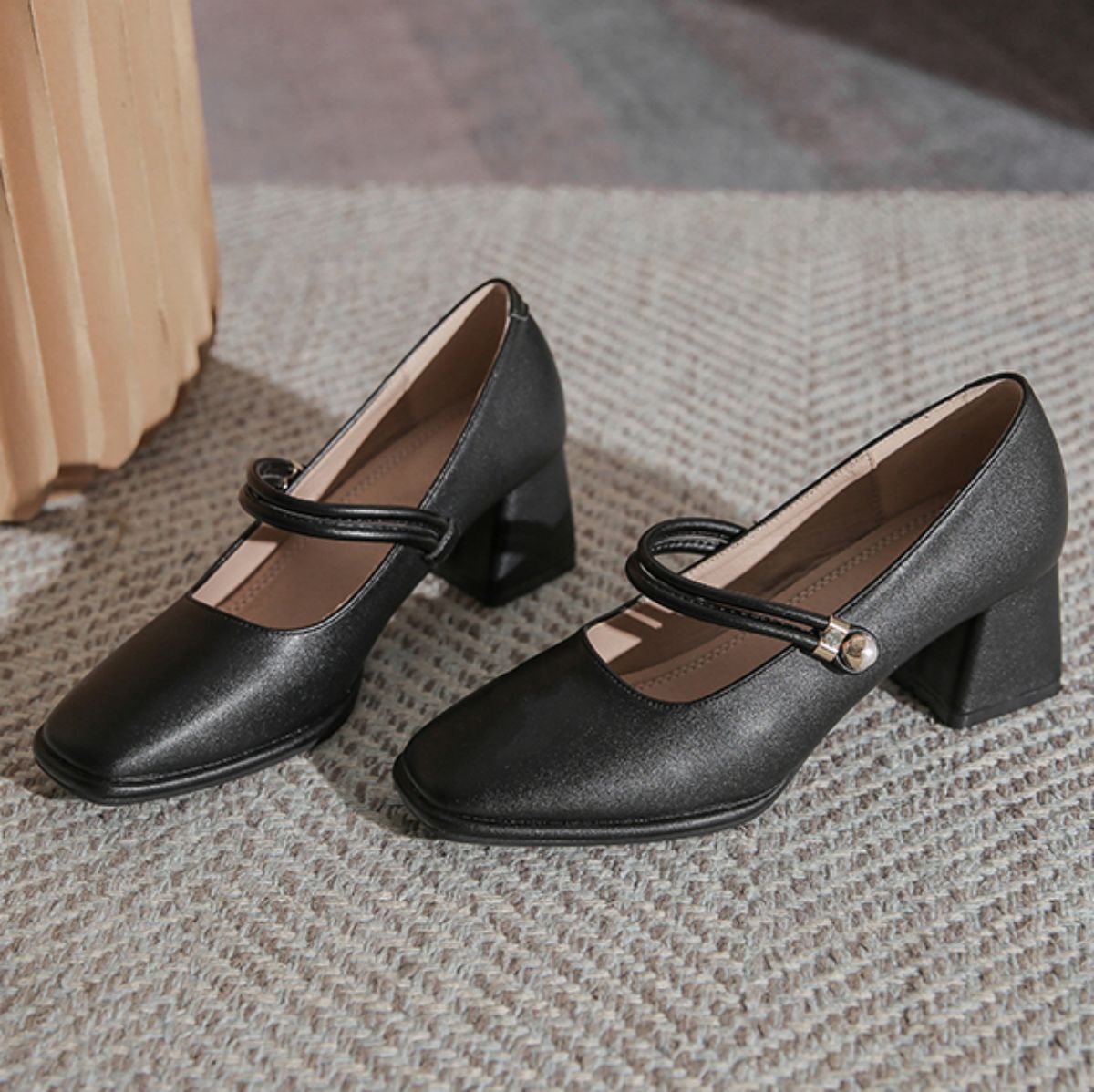 Chunky Heel Versatile Retro Style Square Toe High Heeled Mary Jane Shoes - Classic and Fashionable