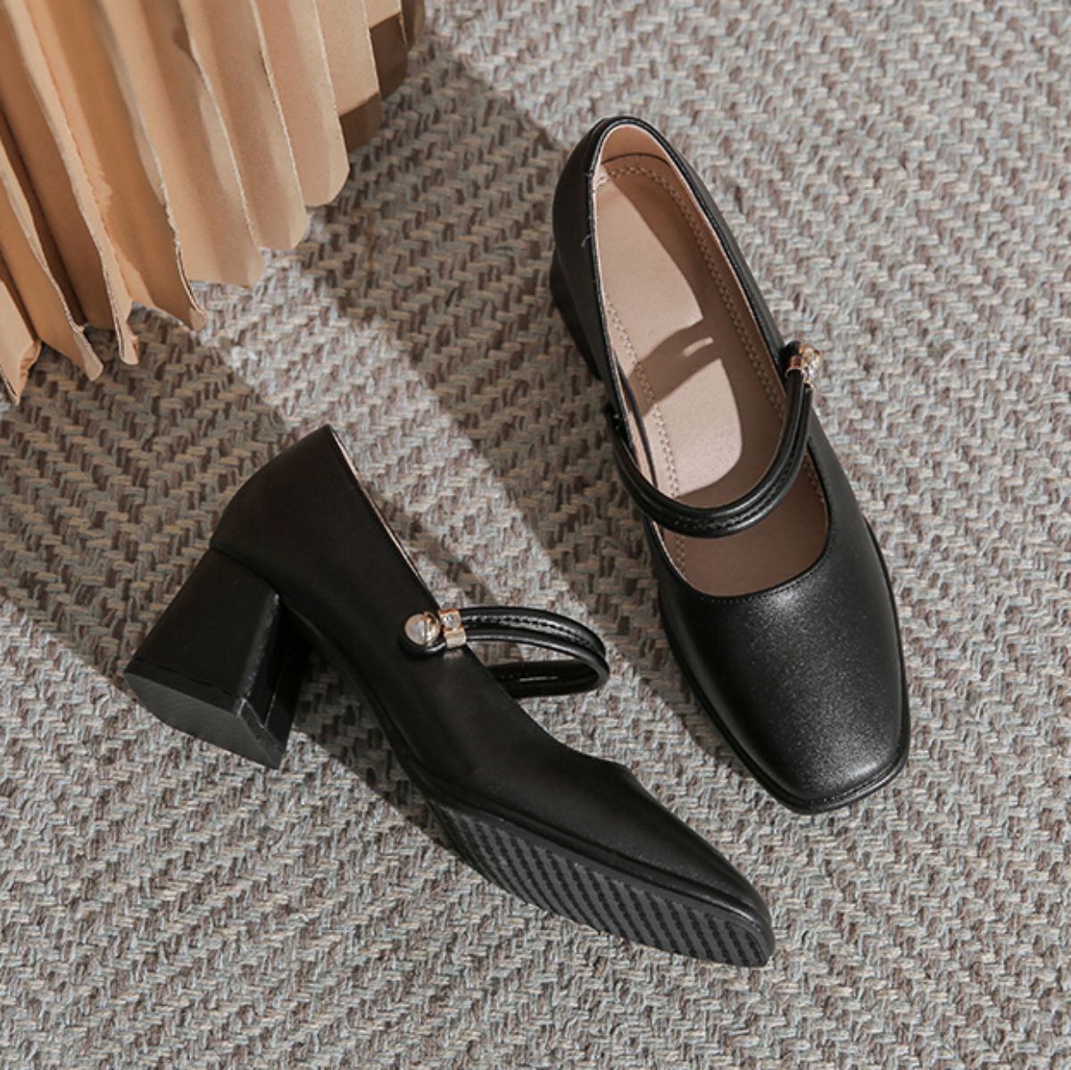 Chunky Heel Versatile Retro Style Square Toe High Heeled Mary Jane Shoes - Classic and Fashionable