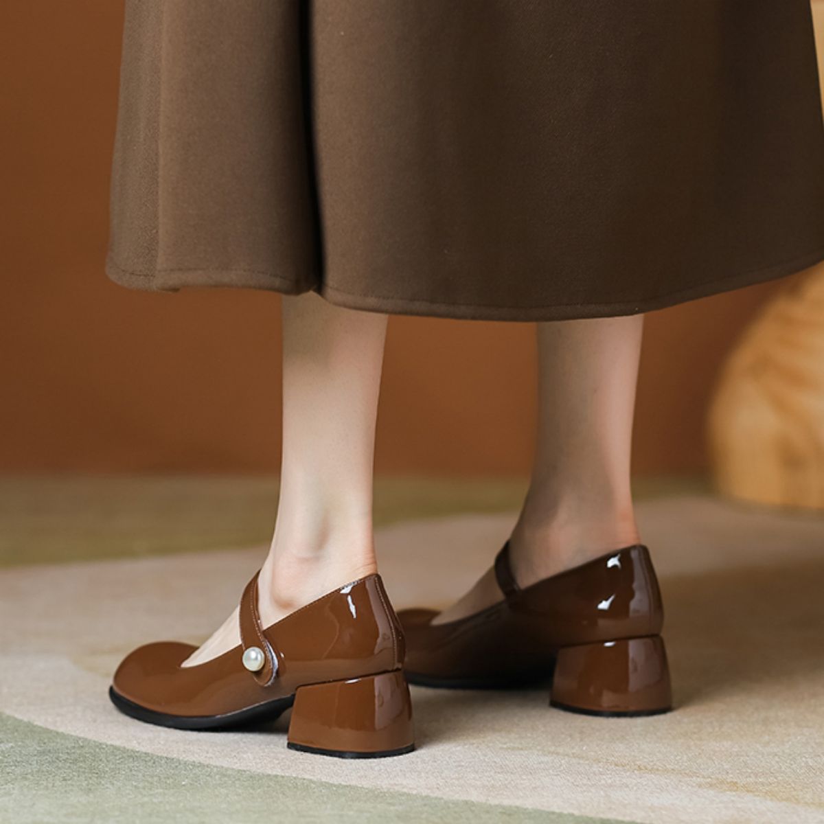 Genuine Leather Mary Jane Chic Chunky Heel Round Toe Single Shoes - Elegant and Sophisticated