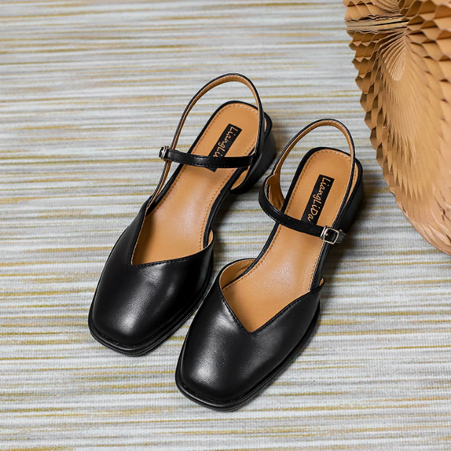 Roman Style Sandals with Square Toe, Thick Heel, and Buckle Strap