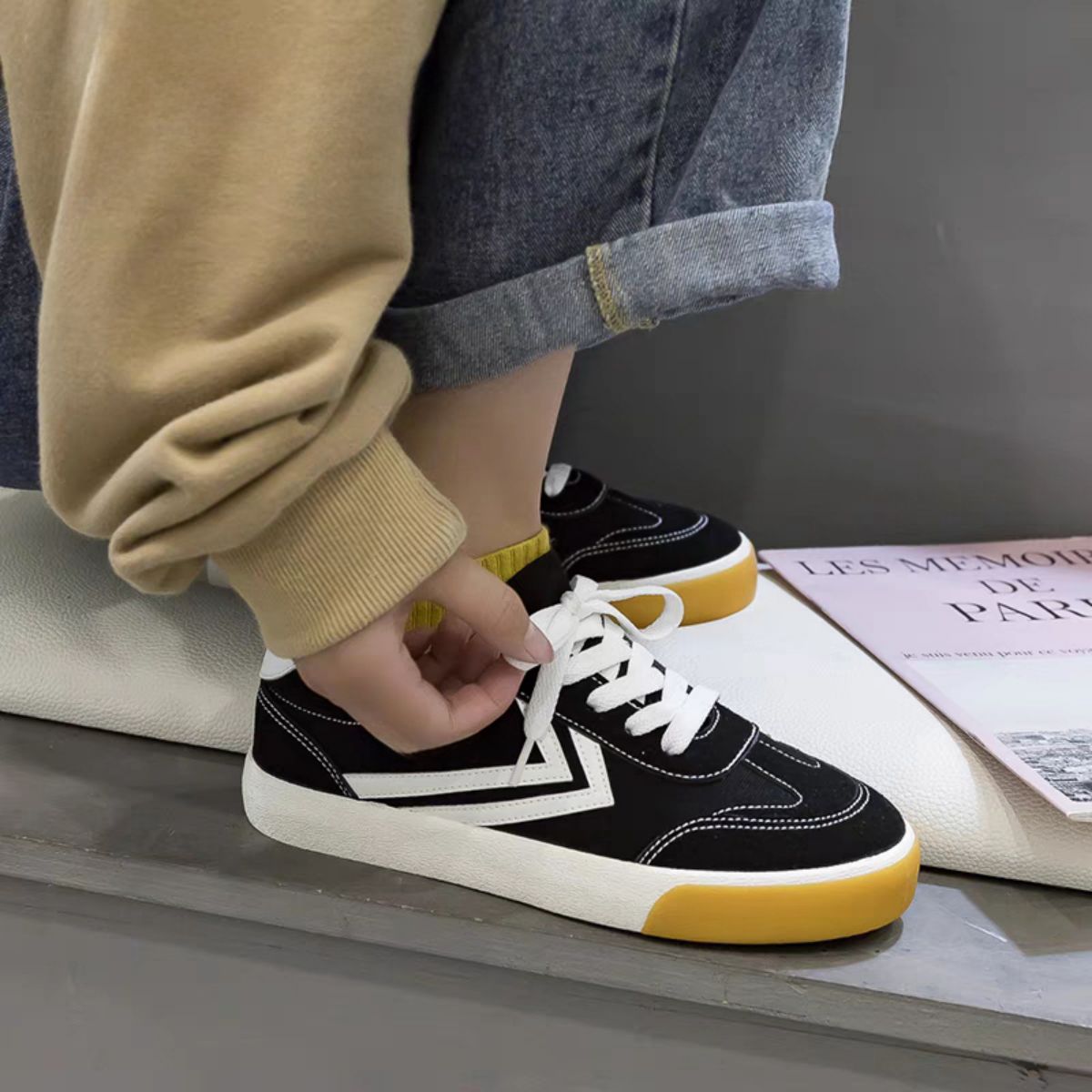 Canvas shoes black classic low cut breathable and comfortable casual board shoes