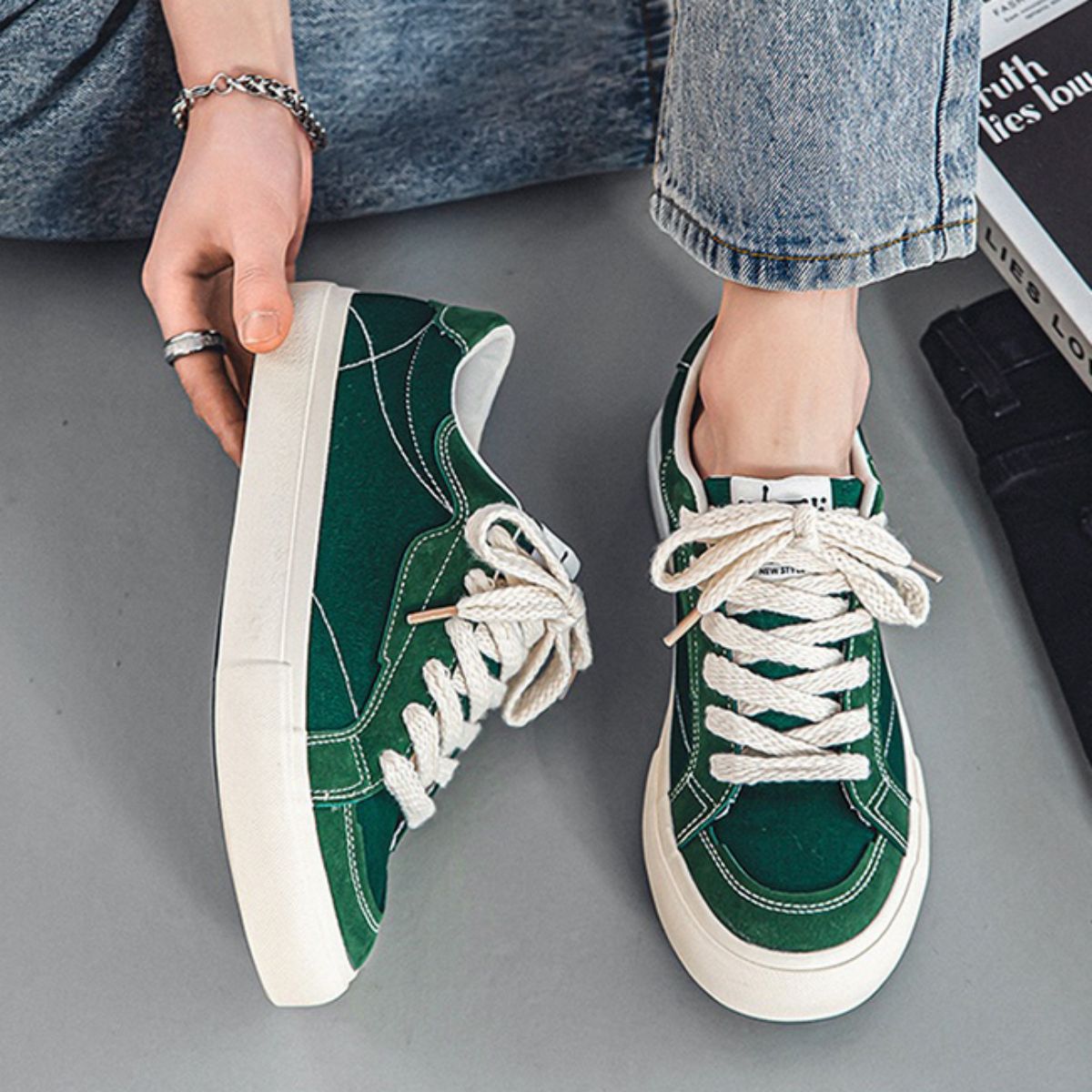 Canvas shoes for men and women, low top board shoes, flat bottomed casual shoes