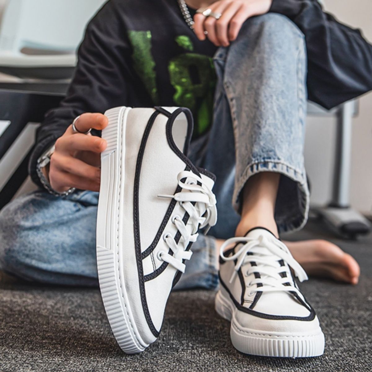 Canvas men's casual sports soft sole black cloth shoes