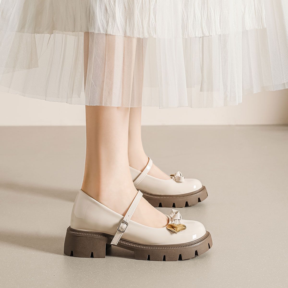 Genuine Leather Retro Thick-Soled Women's Shoes with Height Increase - Small Leather Shoes