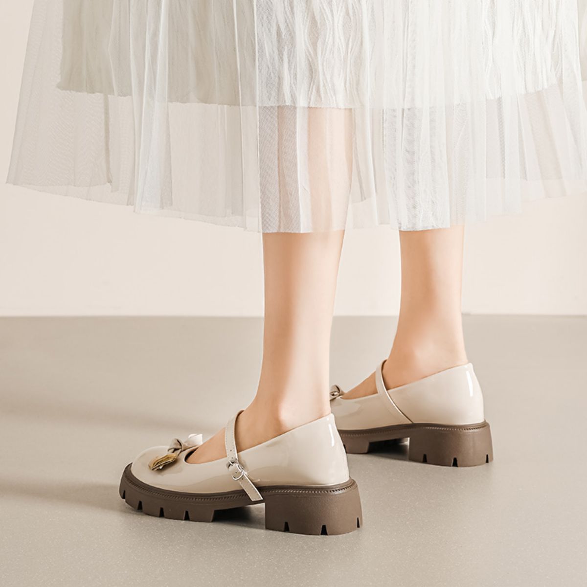 Genuine Leather Retro Thick-Soled Women's Shoes with Height Increase - Small Leather Shoes