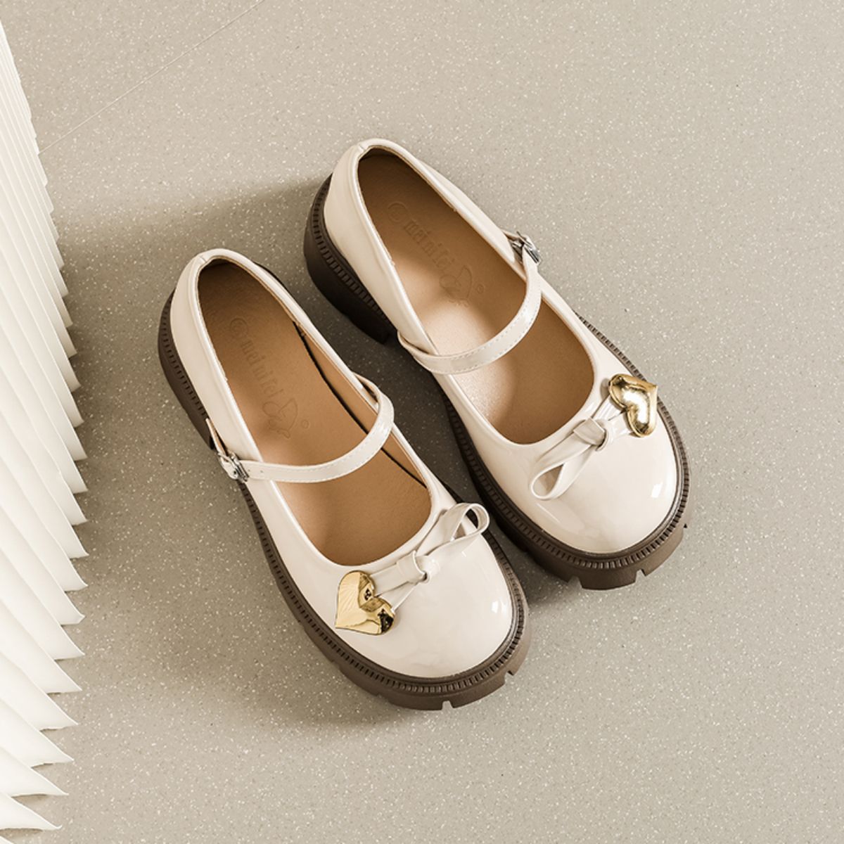 Genuine Leather Retro Thick-Soled Women's Shoes with Height Increase - Small Leather Shoes