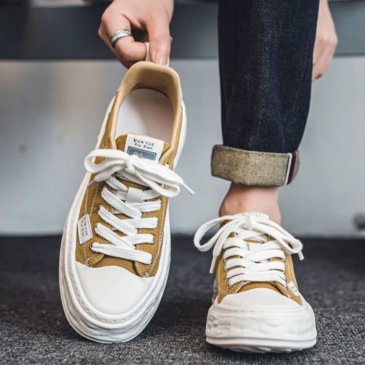 Canvas men's shoes, casual low top flat shoes, student sports shoes
