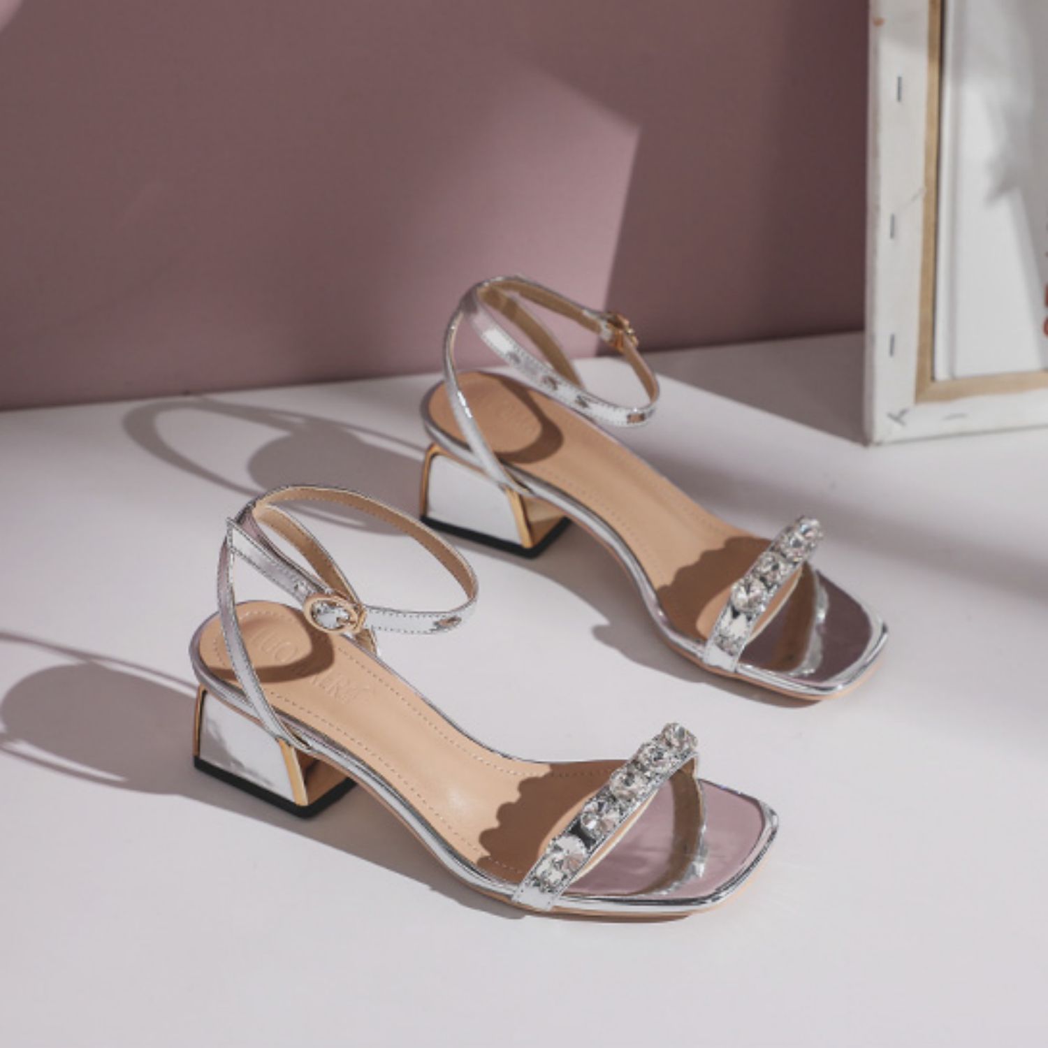 Mid Heel and Chunky Heel Rhinestone Sandals - Versatile and Chic