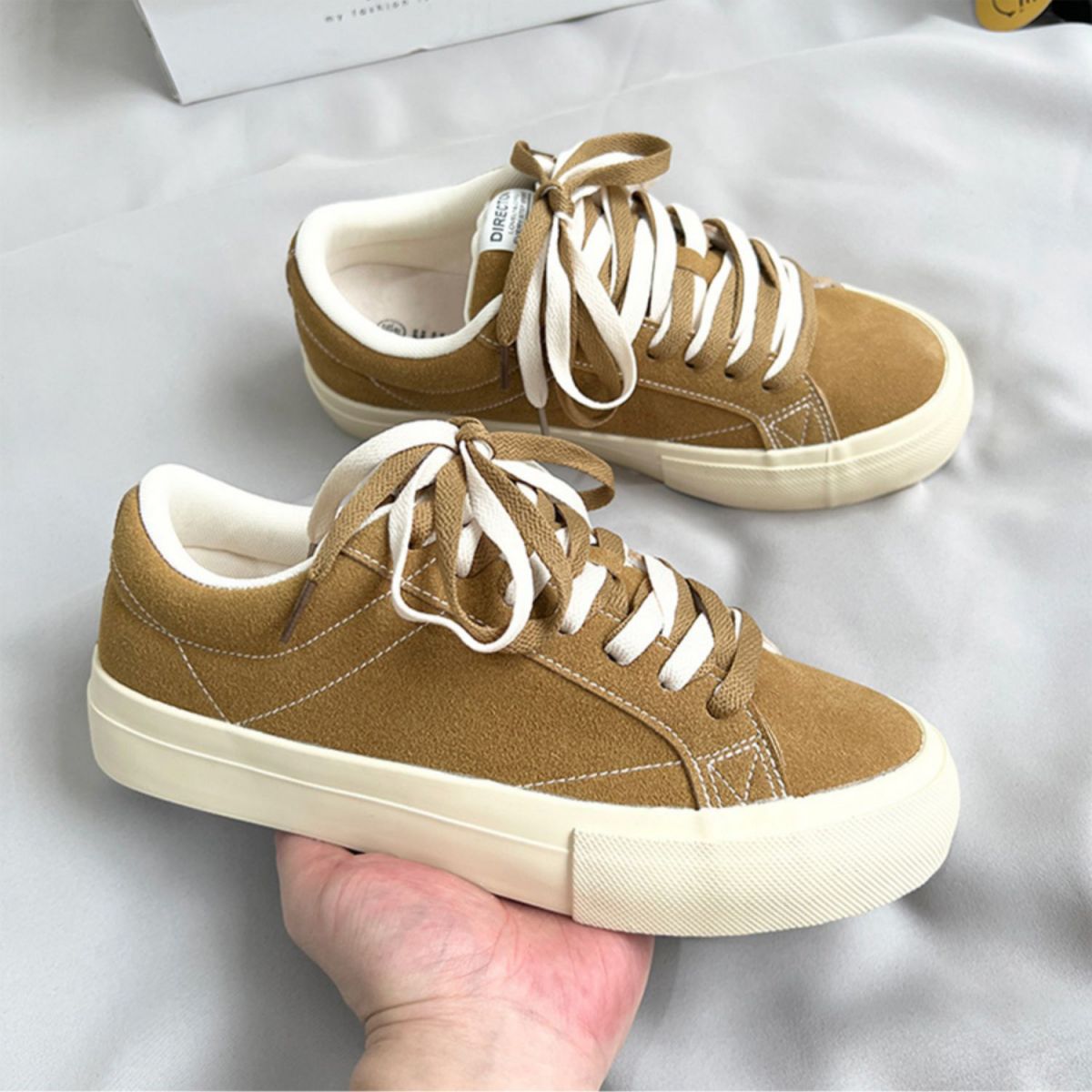 Versatile Skate Shoes - Unique and Casual Footwear for Skateboarding and Everyday Wear