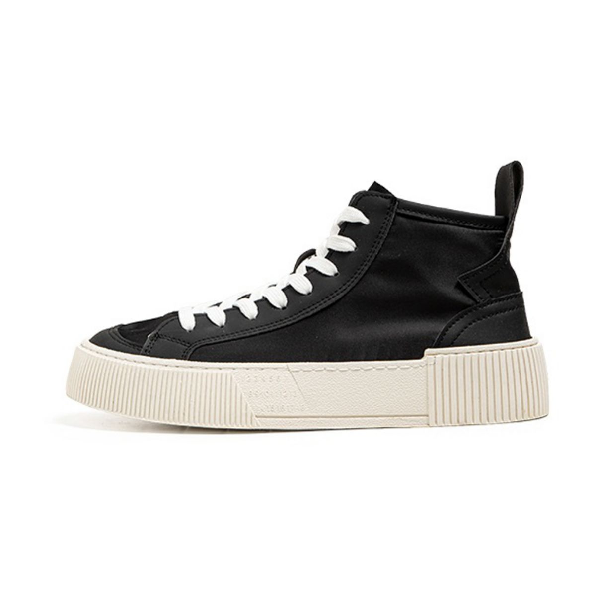 High-Top Breathable Canvas Sneakers - Versatile and Casual with Thick Soles-Black