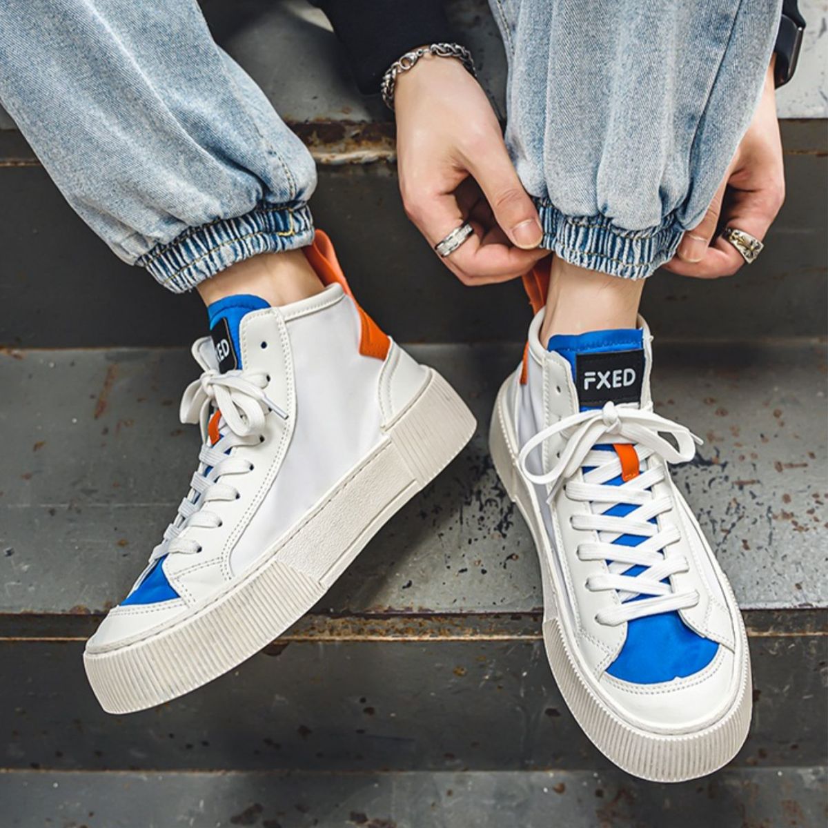 High-Top Breathable Canvas Sneakers - Versatile and Casual with Thick Soles