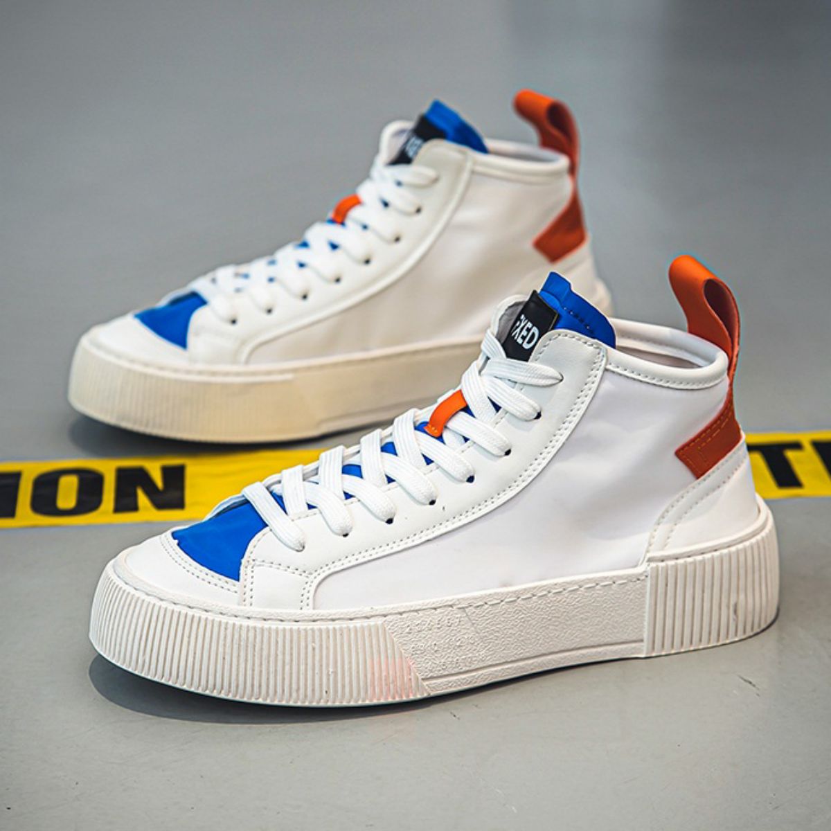 High-Top Breathable Canvas Sneakers - Versatile and Casual with Thick Soles