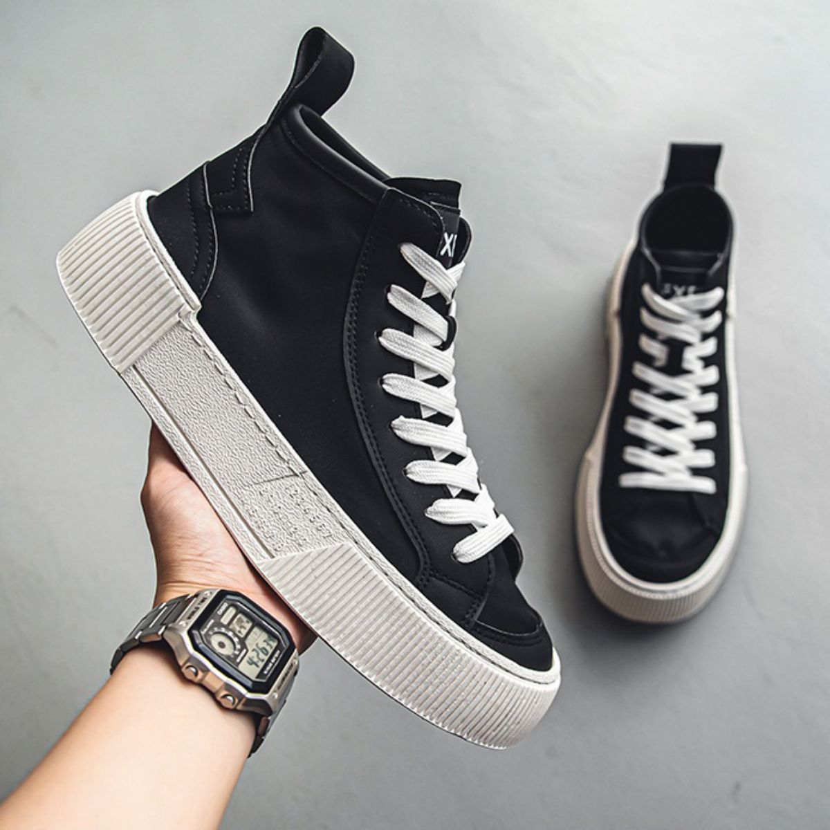 High-Top Breathable Canvas Sneakers - Versatile and Casual with Thick Soles-Black